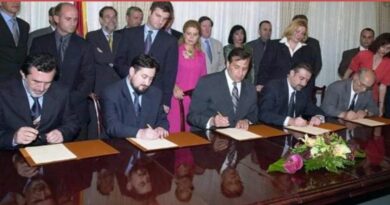 Marrëveshja e Ohrit, 13 Gusht 2001, e cila solli kryeministrin e parë shqiptar në MV.